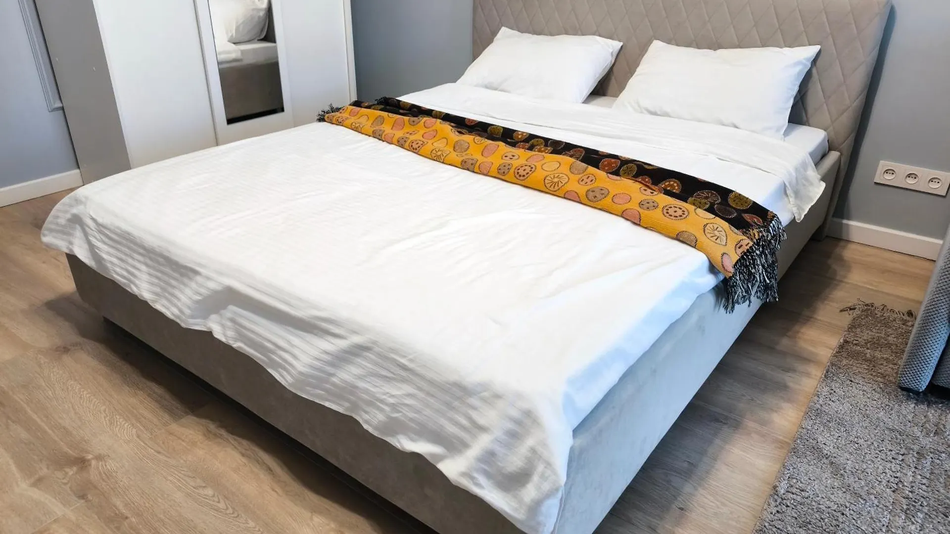 Апартаменты В Жк Laketown Almaty Apartmán
