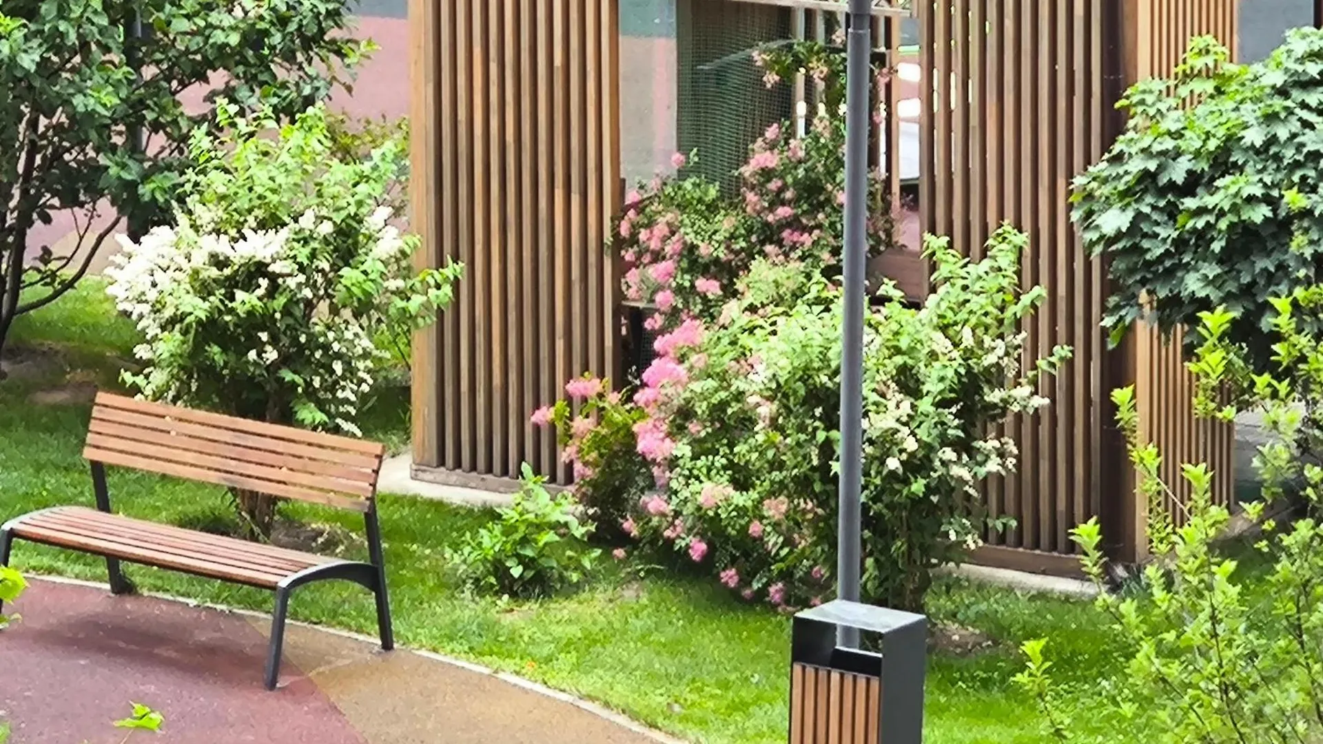 Apartmán Апартаменты В Жк Laketown Almaty Kazachstán