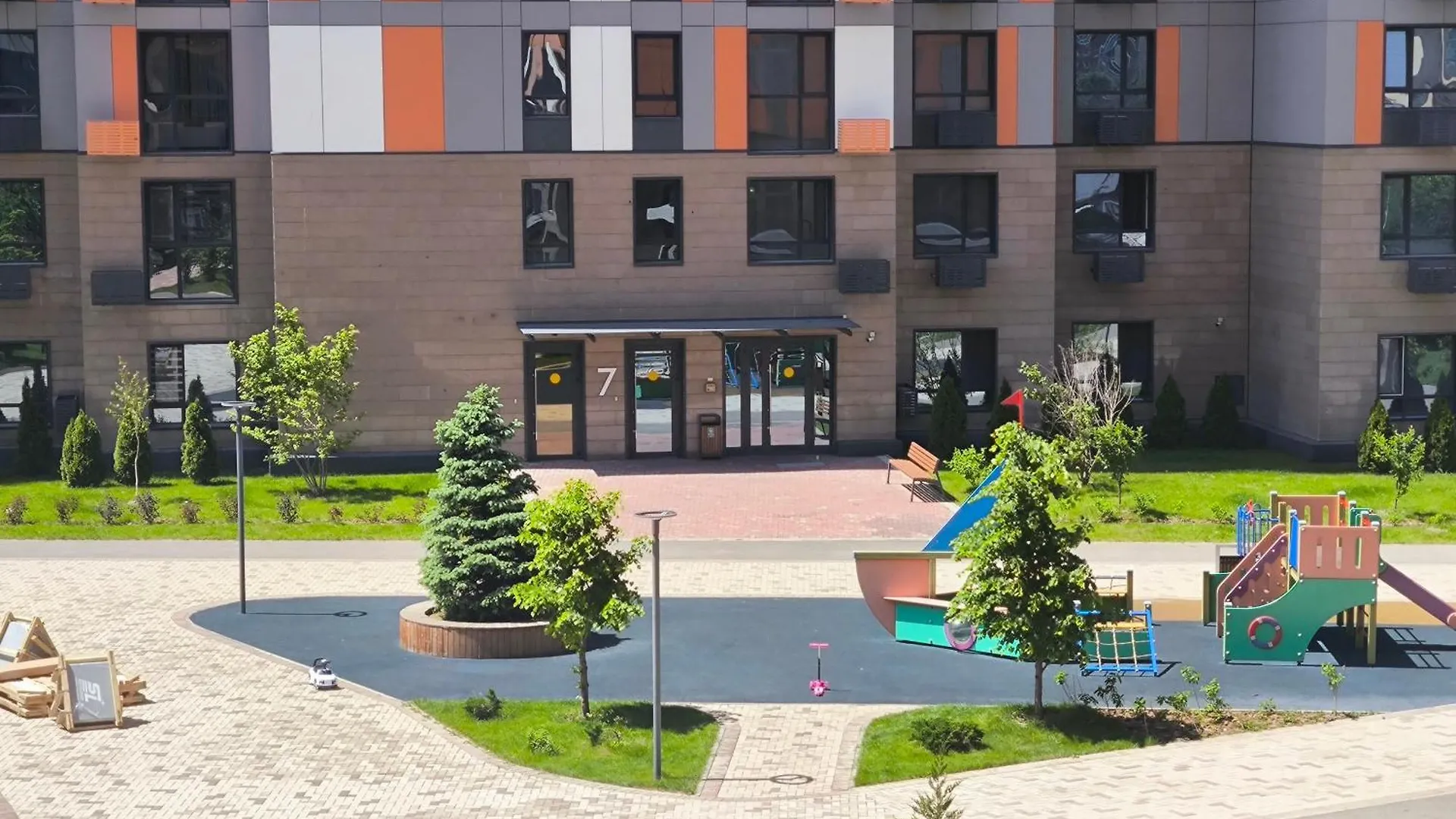 Апартаменты В Жк Laketown Almaty